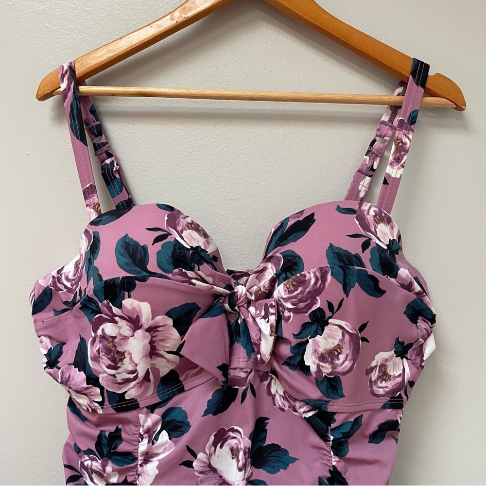 TORRID 2X Underwire Ruched Tie-Front One Piece Swimsuit lavender floral - Picture 4 of 9